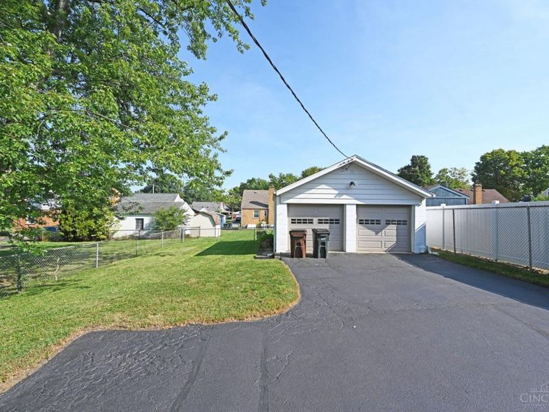 7060 Jeannie Avenue, Anderson Township, OH 45230 Photo 79
