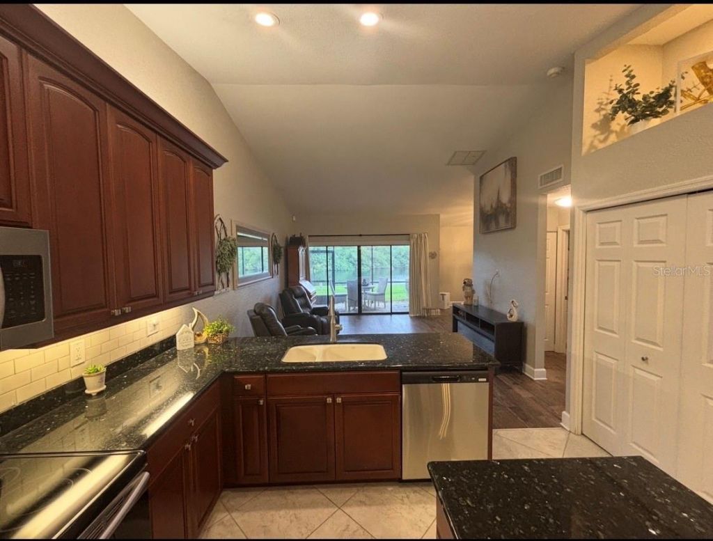 14837 Feather Cove Lane, Unit 45, Clearwater, FL 33762 Photo