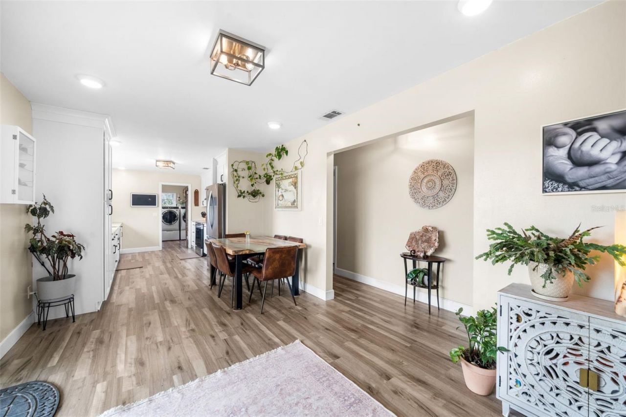 1750 SW 17th Terrace , Bell, FL 32619 Photo