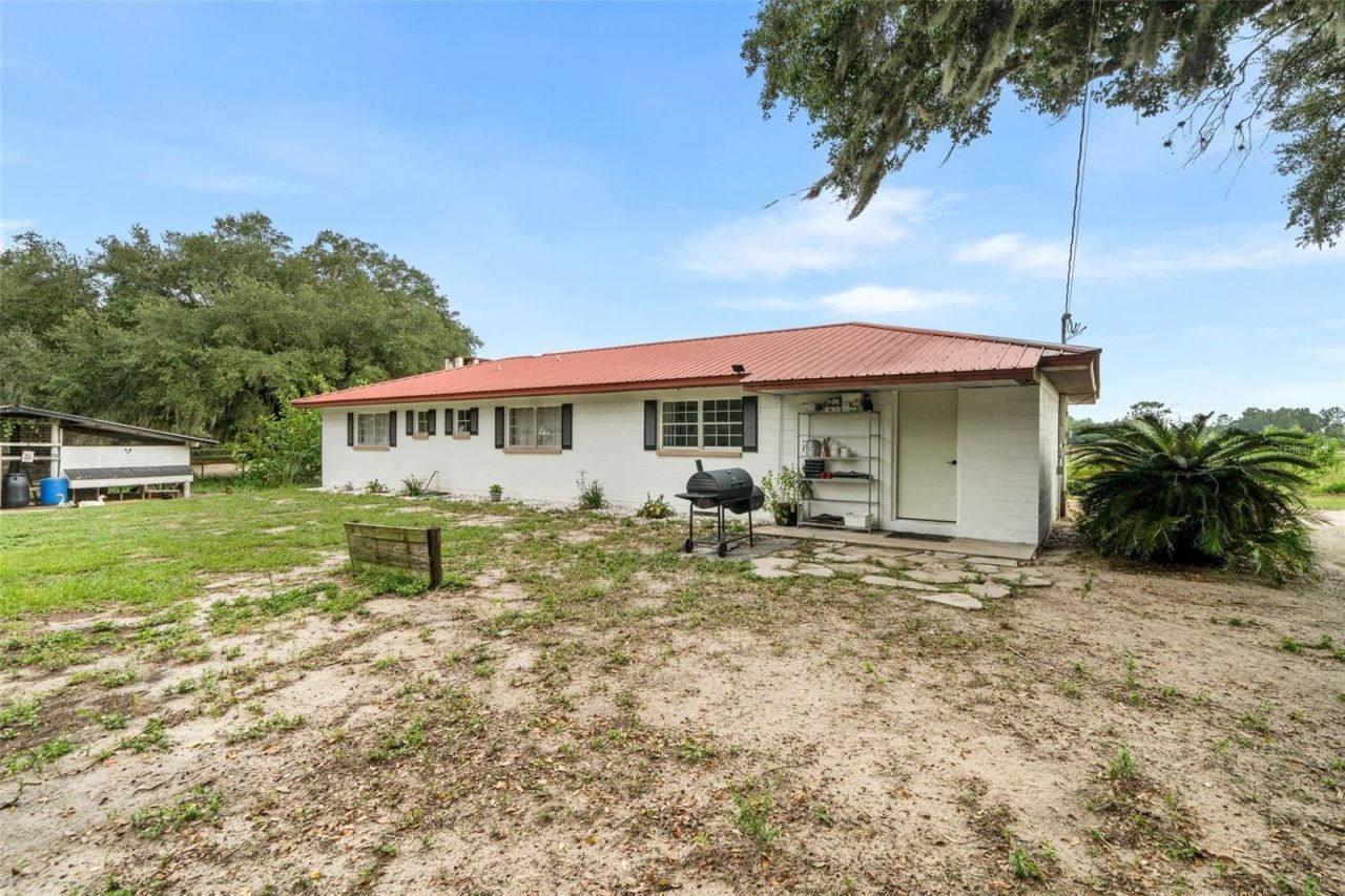 1750 SW 17th Terrace , Bell, FL 32619 Photo