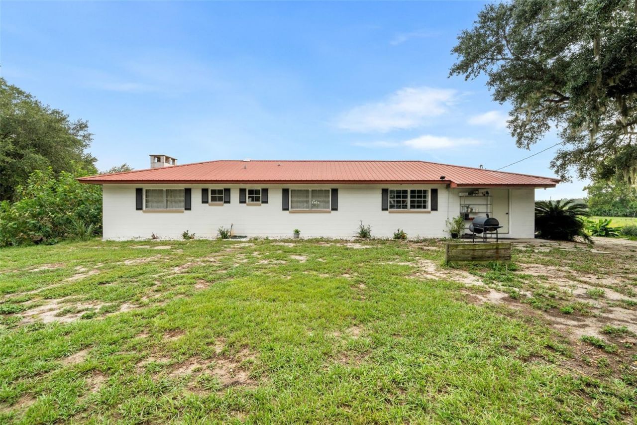 1750 SW 17th Terrace , Bell, FL 32619 Photo