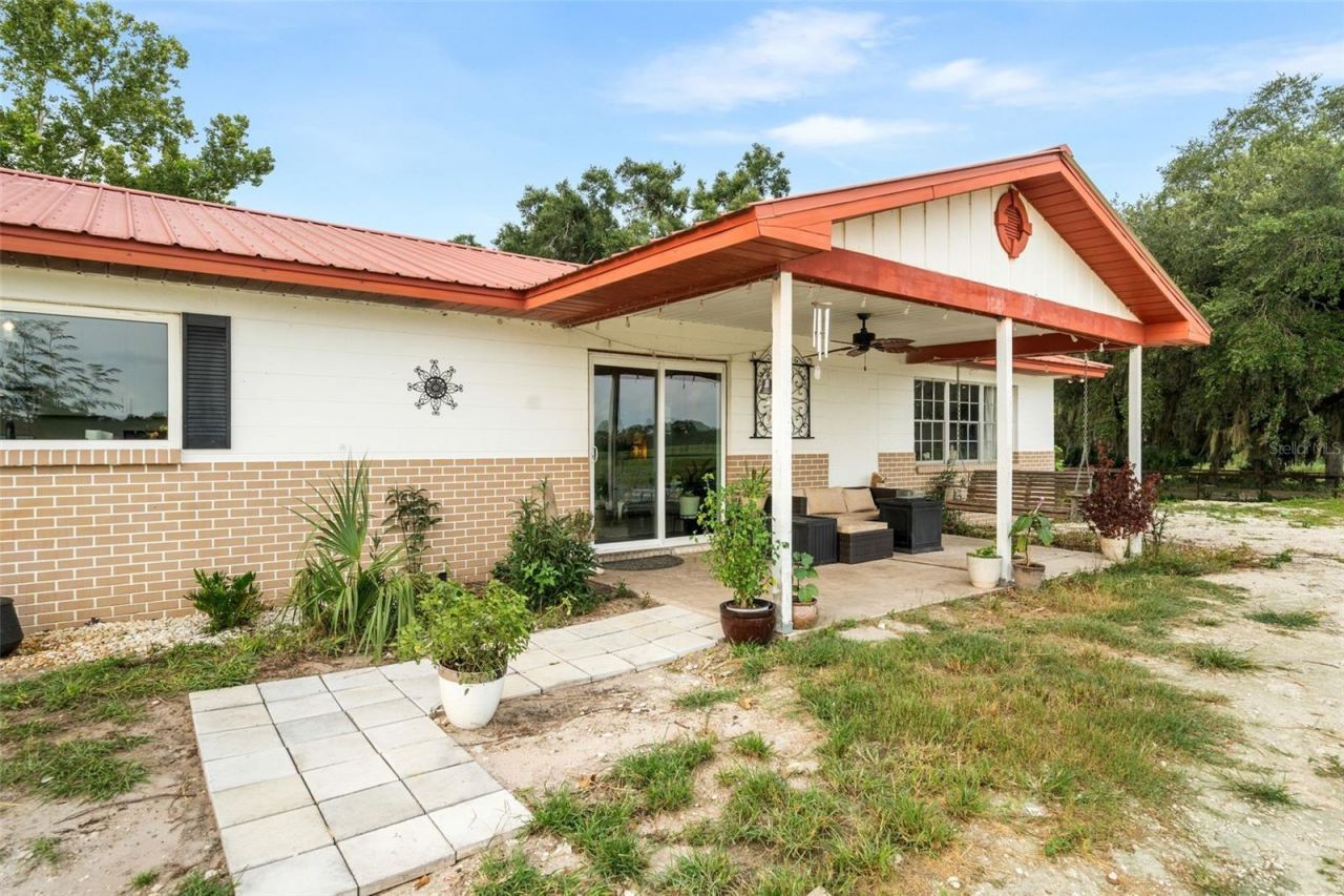 1750 SW 17th Terrace , Bell, FL 32619 Photo