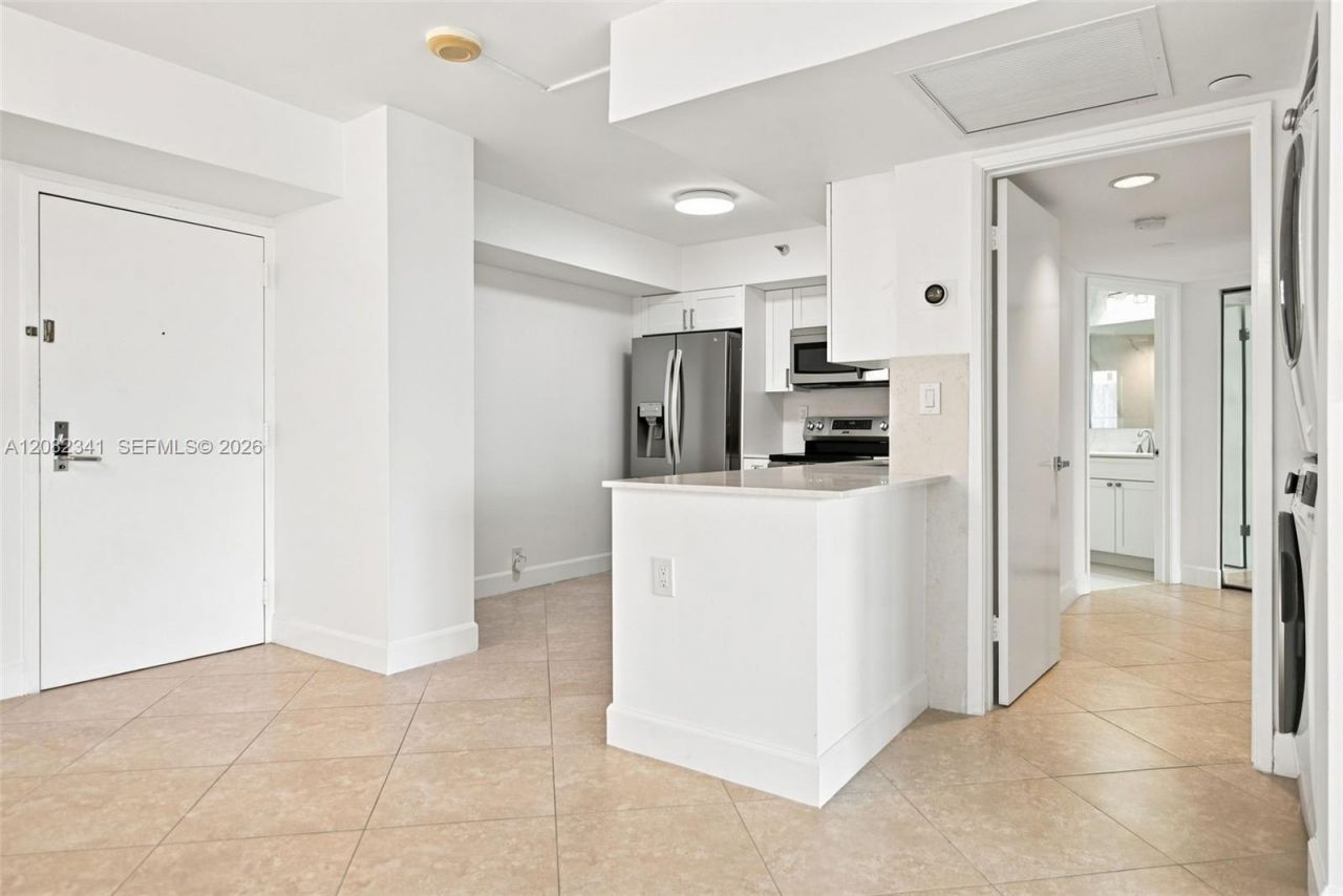 19101 NE 36th Ct, Unit 1704, Aventura, FL 33180 Photo
