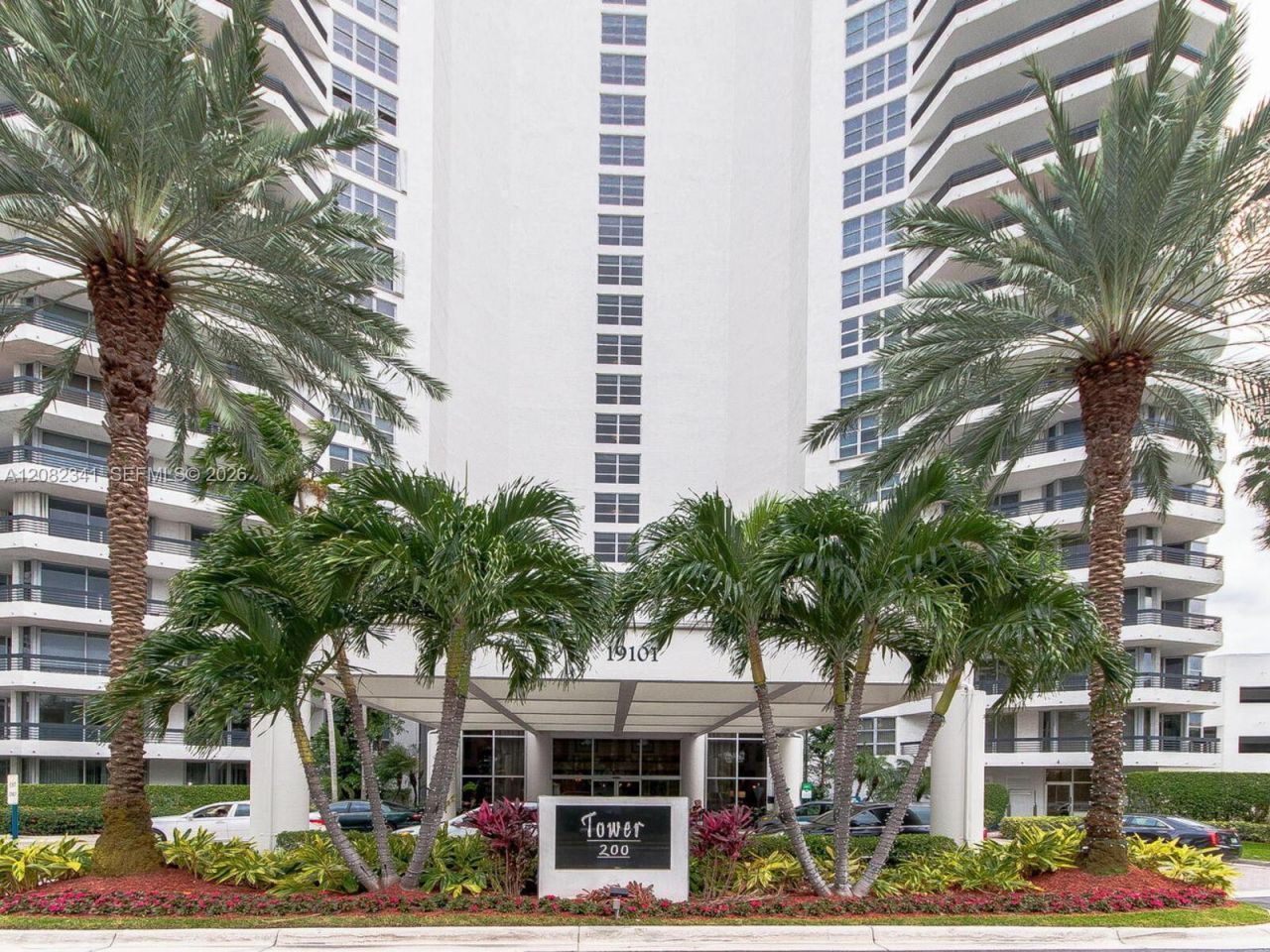 19101 NE 36th Ct, Unit 1704, Aventura, FL 33180 Photo