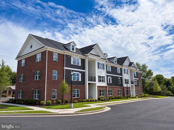 365 BUTLER AVENUE W, Unit 1B, NEW BRITAIN, PA 18901