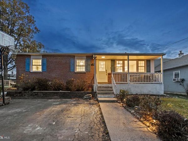 4666 OAK AVENUE, FEASTERVILLE TREVOSE, PA 19053