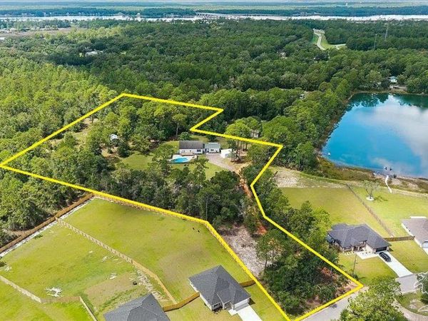 4271 Sondras Way, Milton, FL 32583