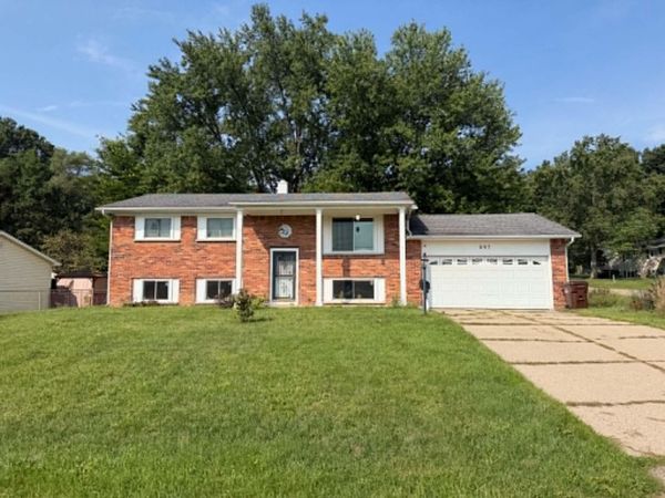 897 N Washington Avenue N, Battle Creek, MI 49037