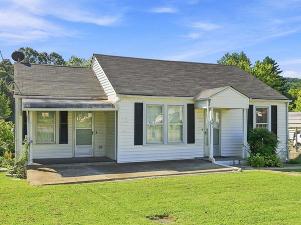 301 W Main Street, Niota, TN 37826