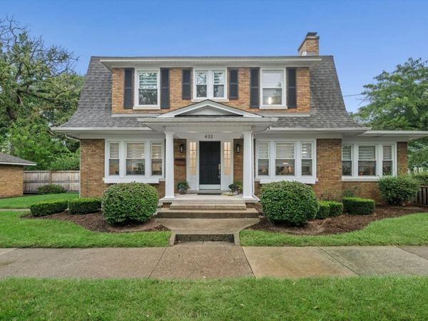 432 Colville Place , Waukegan, IL 60085