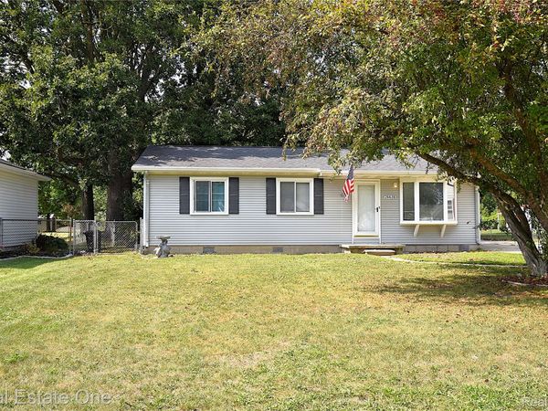 26628 Emma Avenue , Flat Rock, Mi 48134