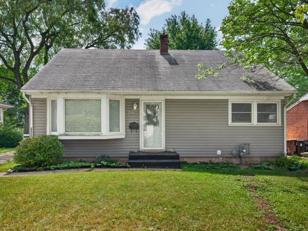 2807 18TH Avenue, ROCKFORD, IL 61108