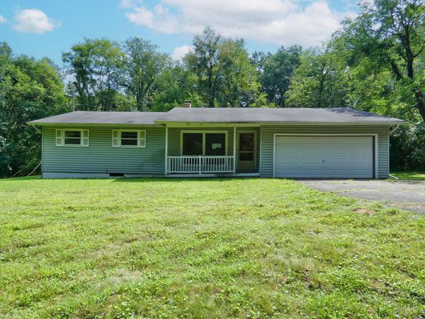 69669 Gumwood Road, Niles, MI 49120