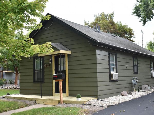 300 E 10th Street, Fond Du Lac, WI 54935