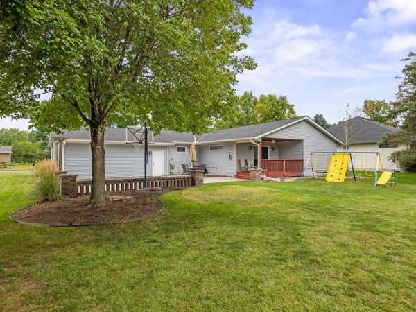 504 E Elmwood Street, Arlington, MN 55307