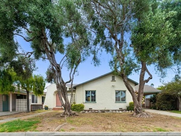 4855 Crystal Street, Capitola, CA 95010
