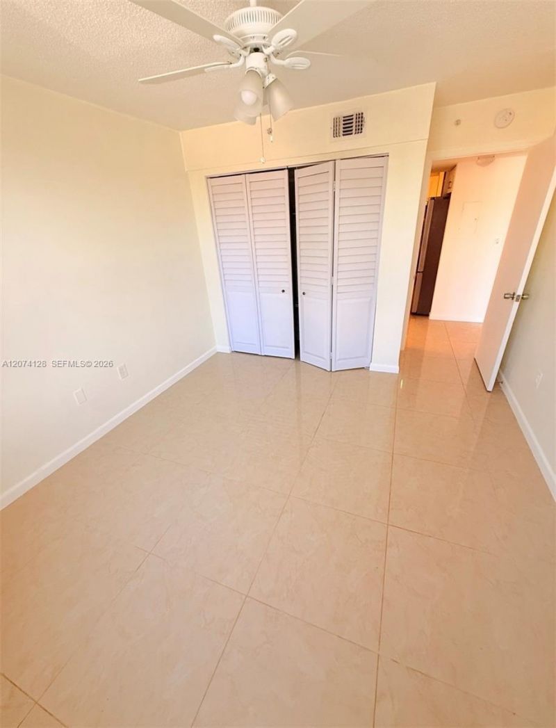 2721 Ocean Club Blvd, Unit 201, Hollywood, FL 33019 Photo