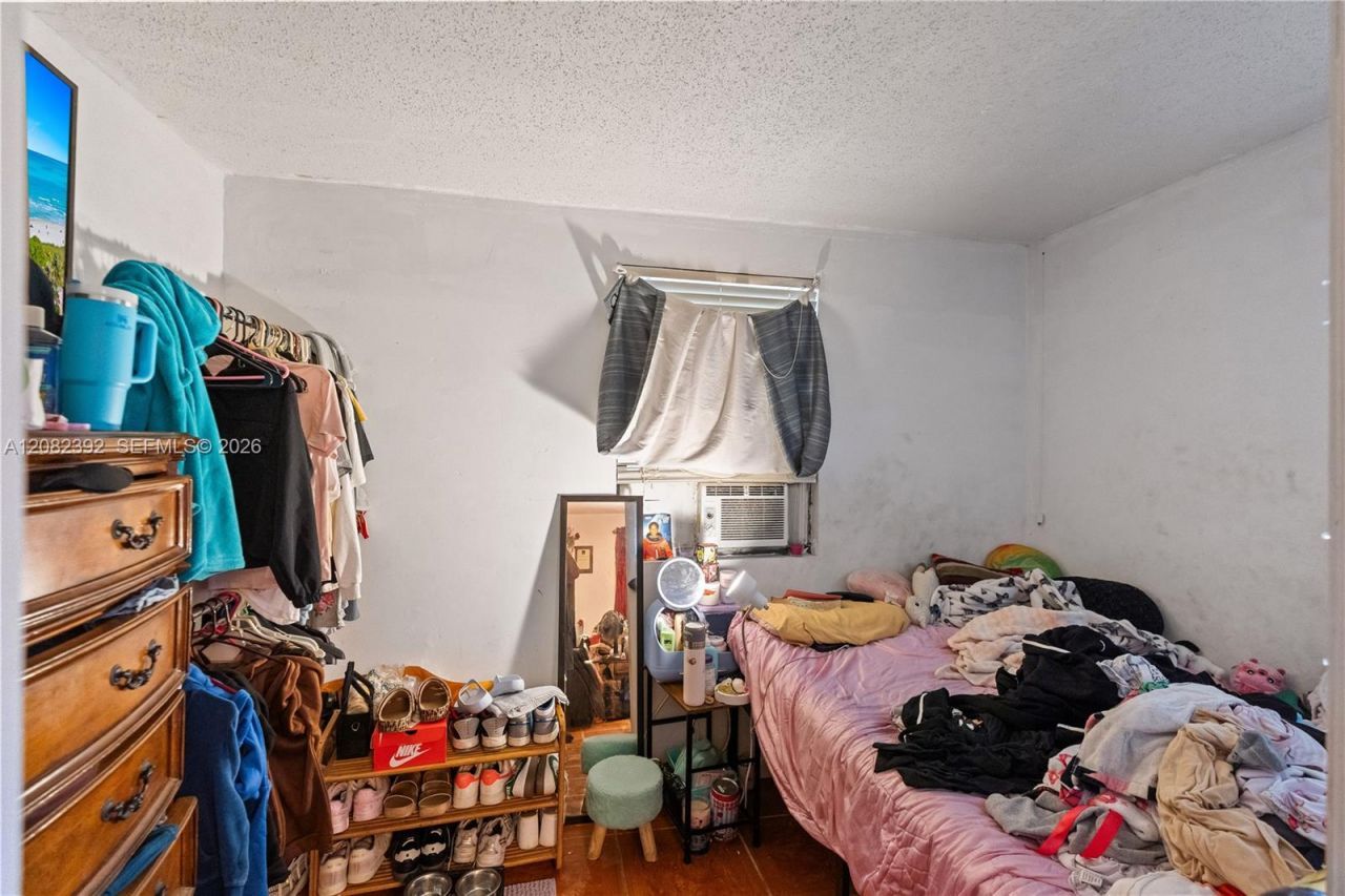 1885 NW 113th Ter , Miami, FL 33167 Photo