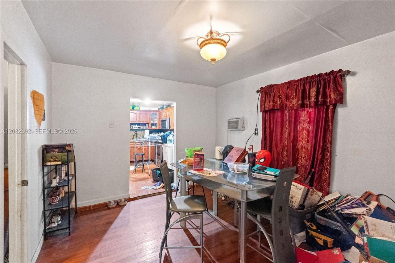 1885 NW 113th Ter , Miami, FL 33167 Photo