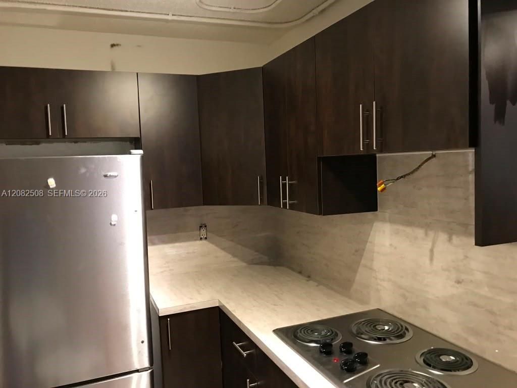 7000 NW 186th St, Unit 4-422A, Hialeah, FL 33015 Photo
