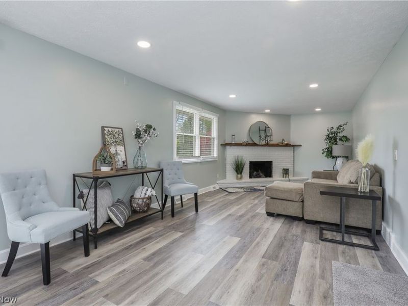 2783 State Street NW, Uniontown, OH 44685 Photo 11
