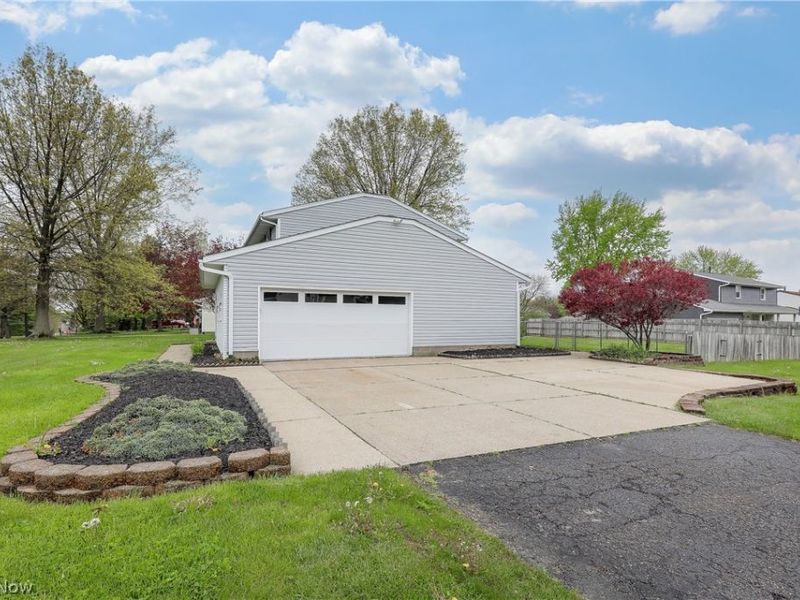 2783 State Street NW, Uniontown, OH 44685 Photo 33