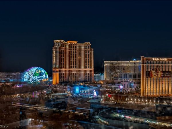 2000 N Fashion Show Drive , Unit 2900, Las Vegas, NV 89109