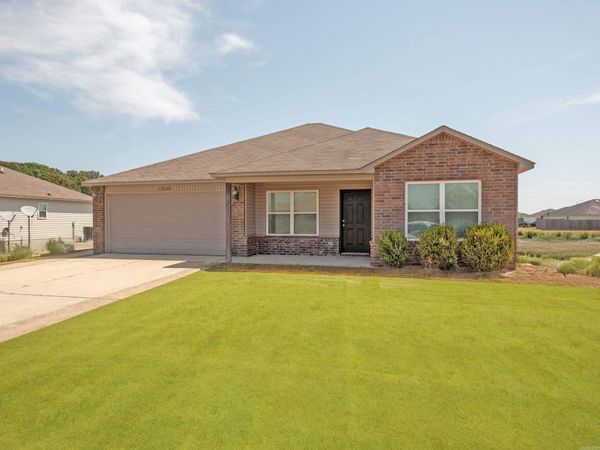 North Little Rock, AR 72117