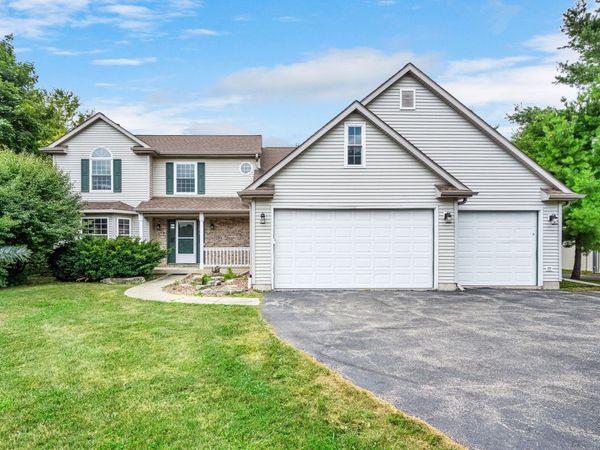 28157 W Wilmot Road, Antioch, IL 60002