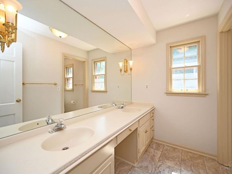 1210 Ashburton Drive, Washington Township, OH 45459 Photo 54