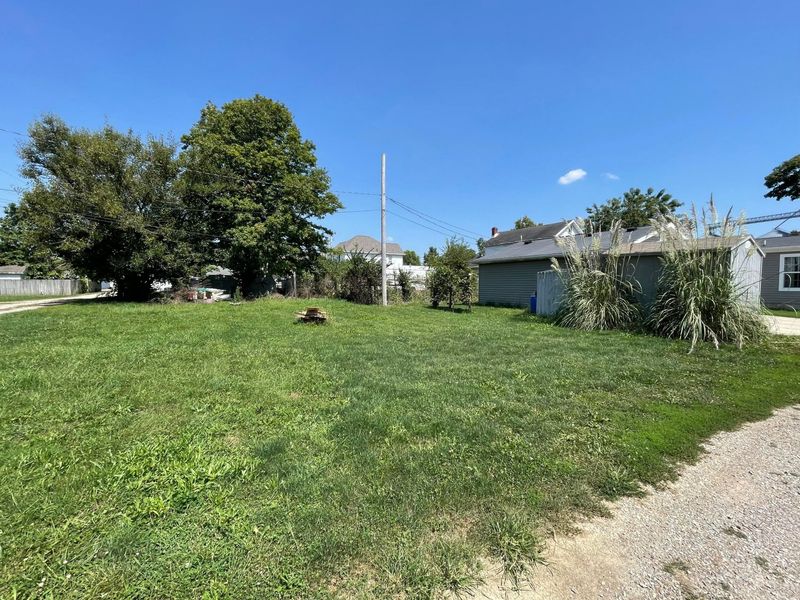 29 Scioto Street, Ashville, OH 43103 Photo 3