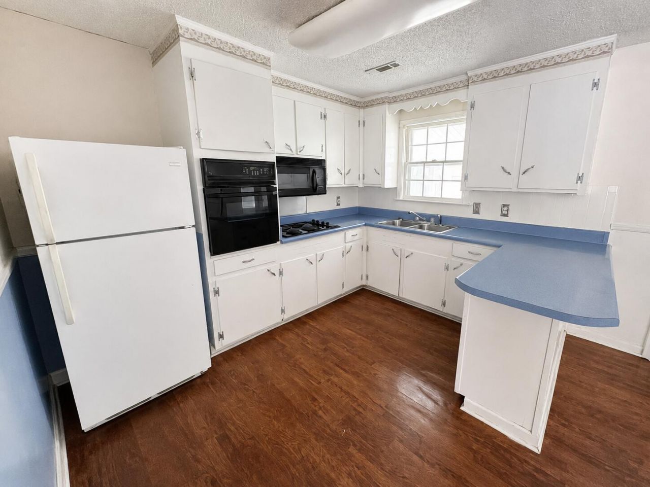 129 Belknap Road Photo 10