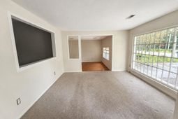 129 Belknap Road photo 4