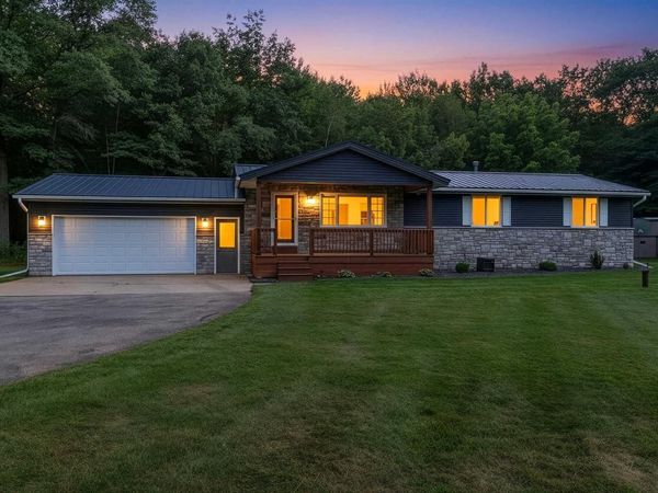W1855 KRAUSE ROAD, Marinette, WI 54143