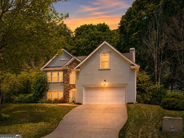 15 Briarleigh Way, Newnan, GA 30265