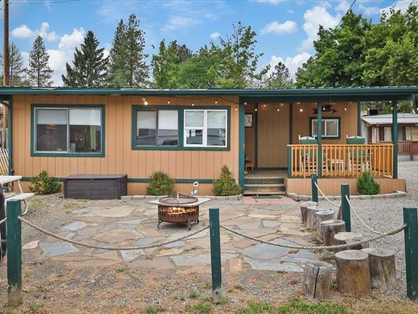 33801 S Badger Ln, Cheney, WA 99004