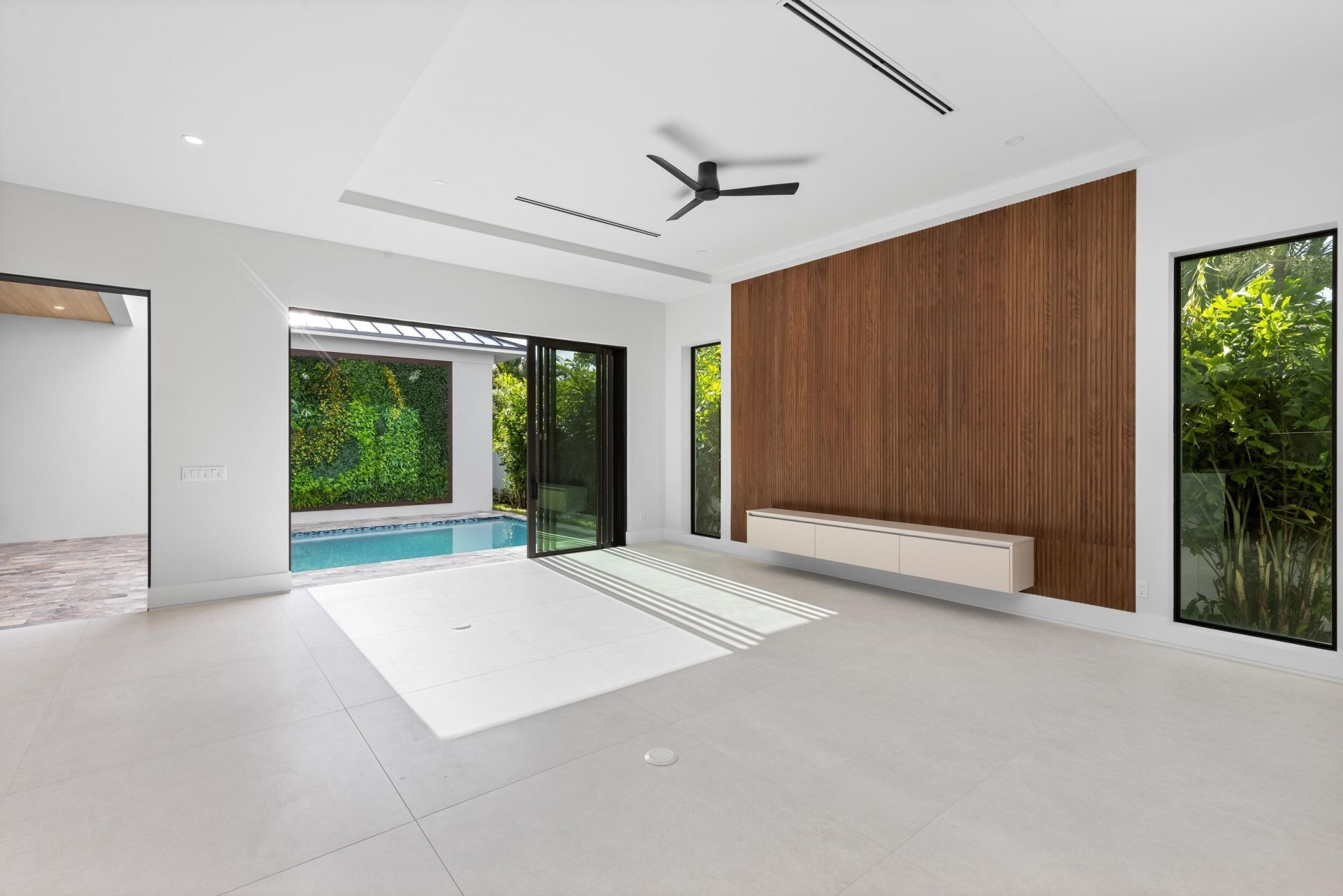 827 SE 2nd Avenue, Delray Beach, FL 33483 Photo