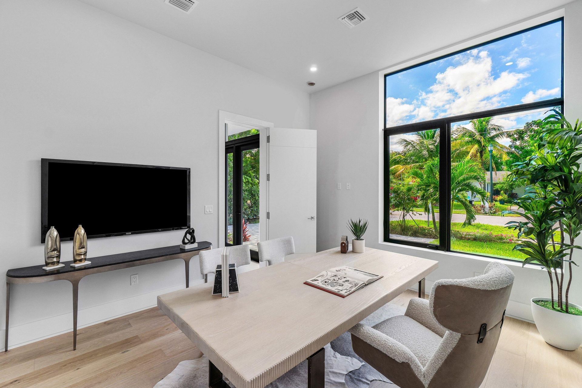 827 SE 2nd Avenue, Delray Beach, FL 33483 Photo