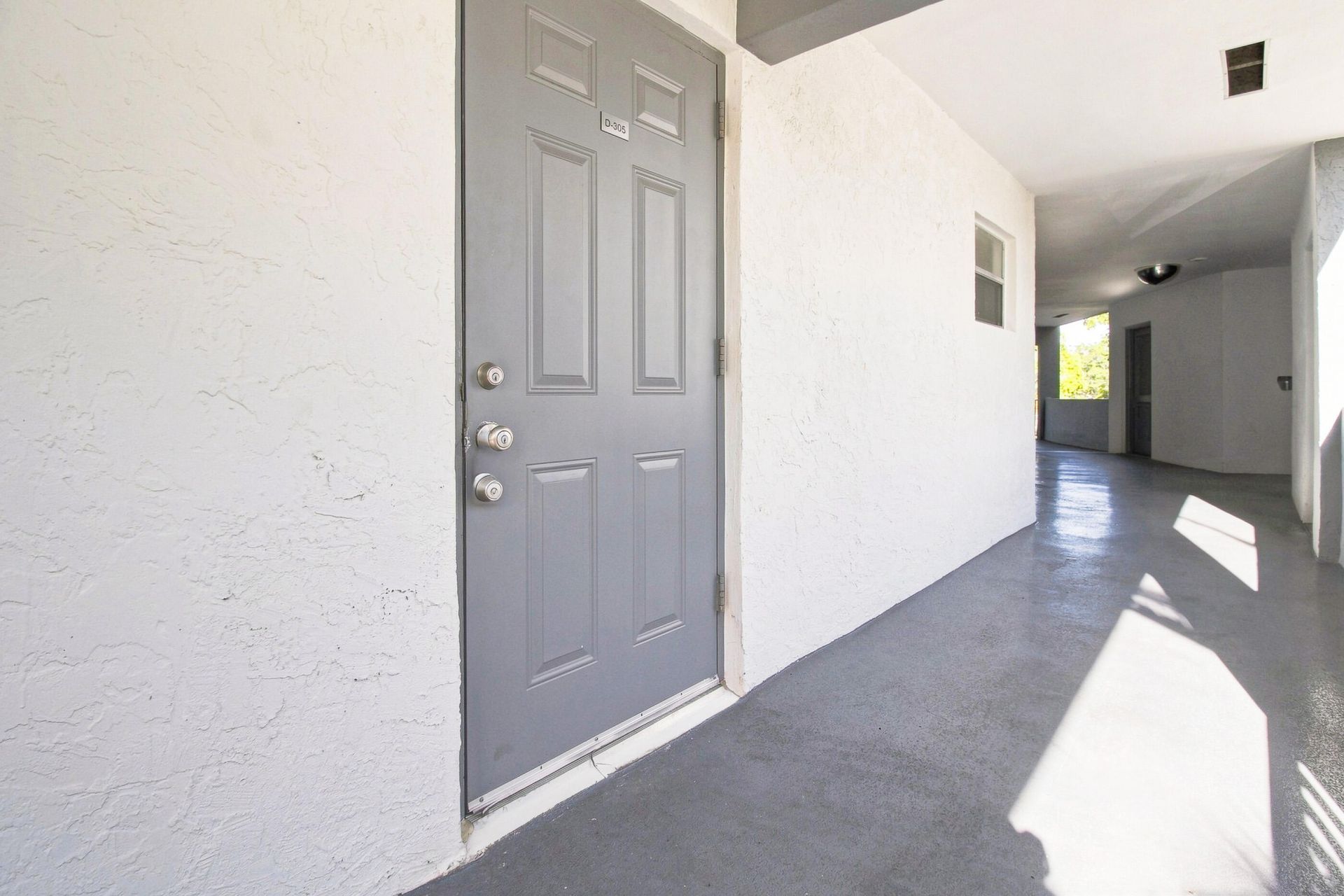 8321 Sands Point Boulevard, Unit D305, Tamarac, FL 33321 Photo