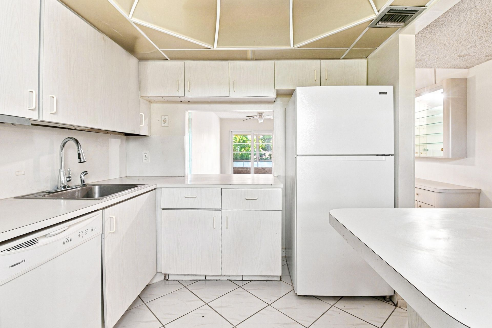 8321 Sands Point Boulevard, Unit D305, Tamarac, FL 33321 Photo