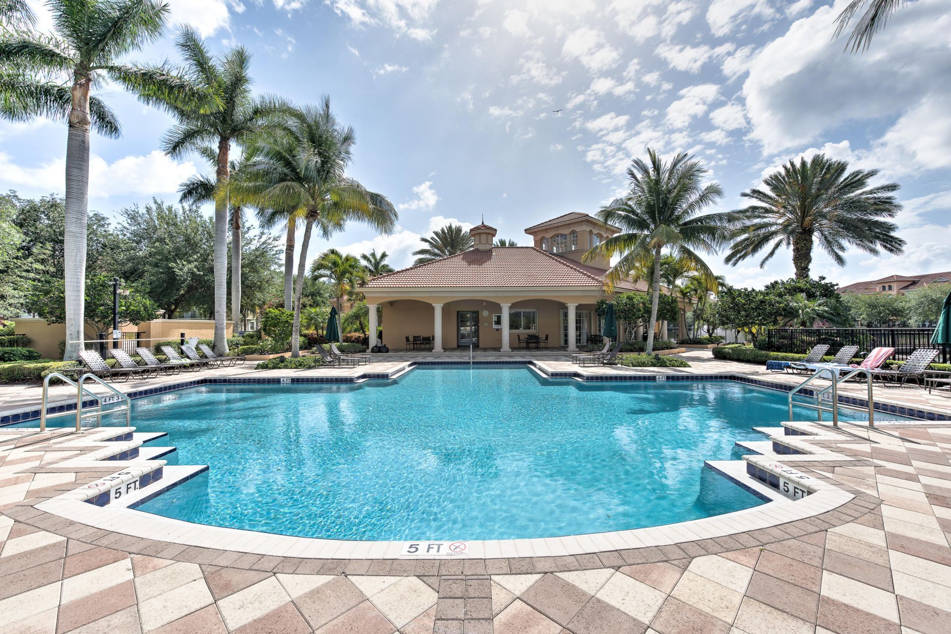 2486 San Pietro Circle, Palm Beach Gardens, FL 33410 Photo