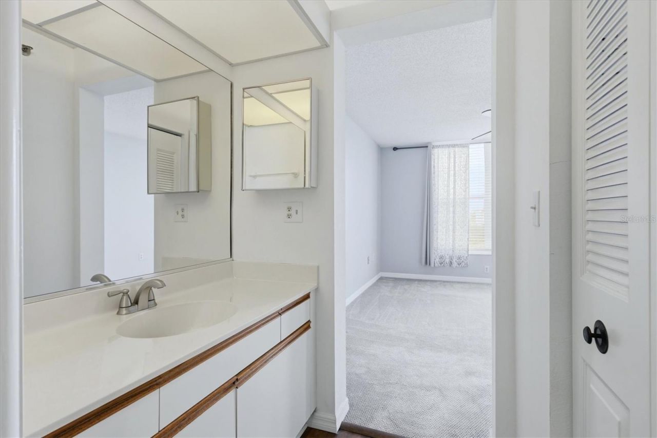 4570 Pinebrook Circle , Unit 503, Bradenton, FL 34209 Photo