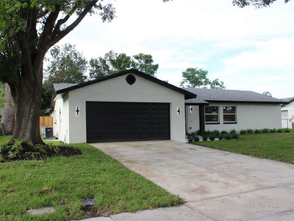 7015 CRESTLAKE DRIVE , ORLANDO, FL 32819