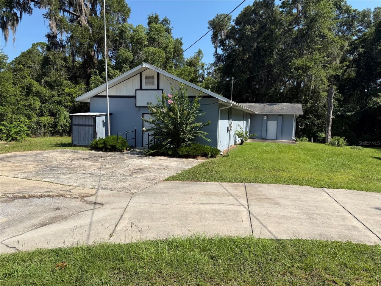 5561 NE 35th Street , Silver Springs, FL 34488 Photo