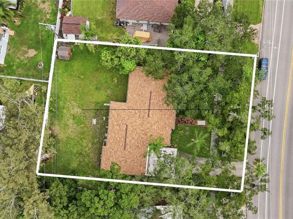500 W DAVIS BOULEVARD , TAMPA, FL 33606