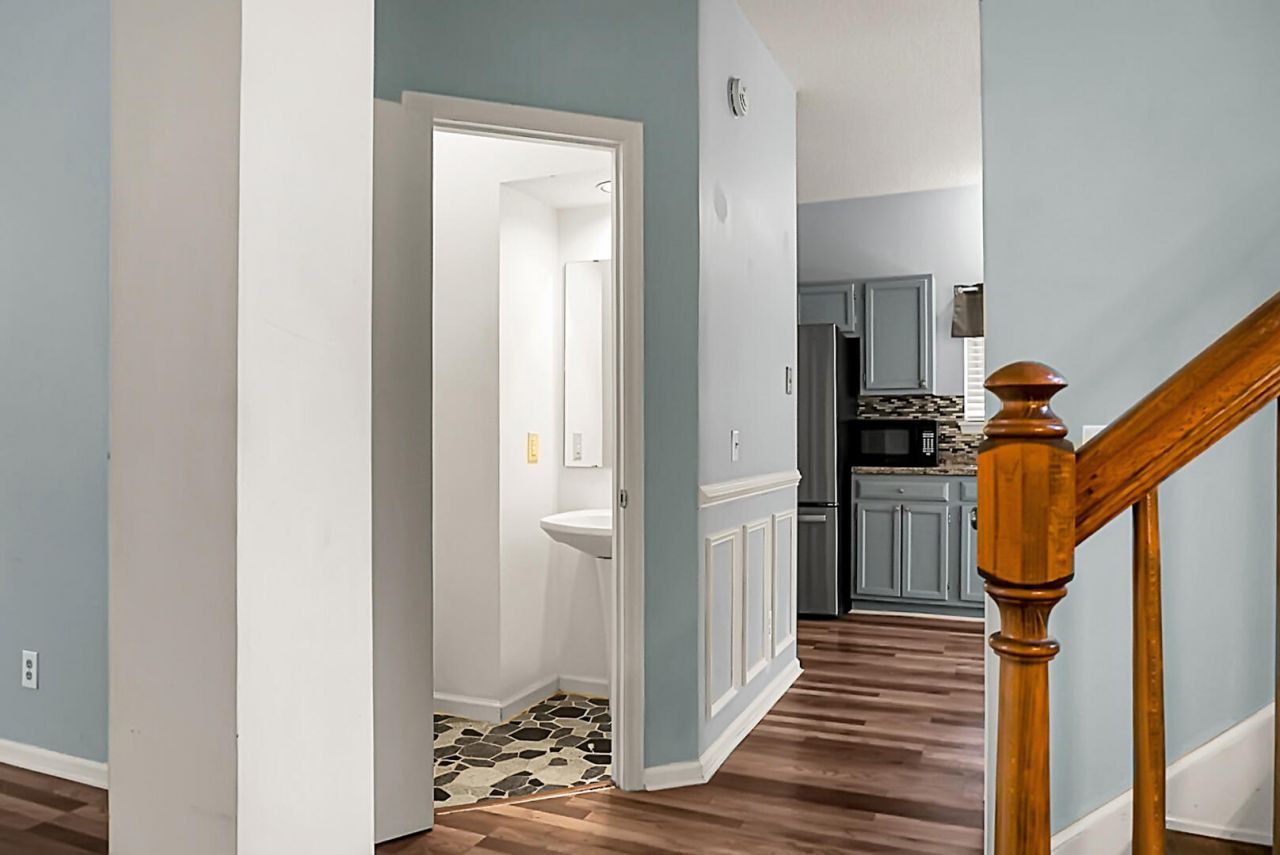103 Stoneybrea Court Photo 11