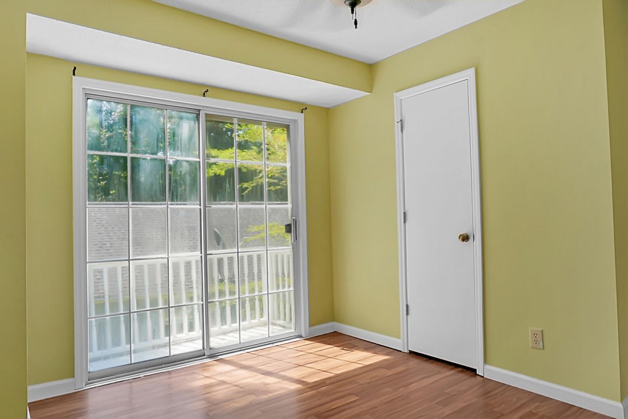 103 Stoneybrea Court Photo 24