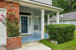 103 Stoneybrea Court photo 4