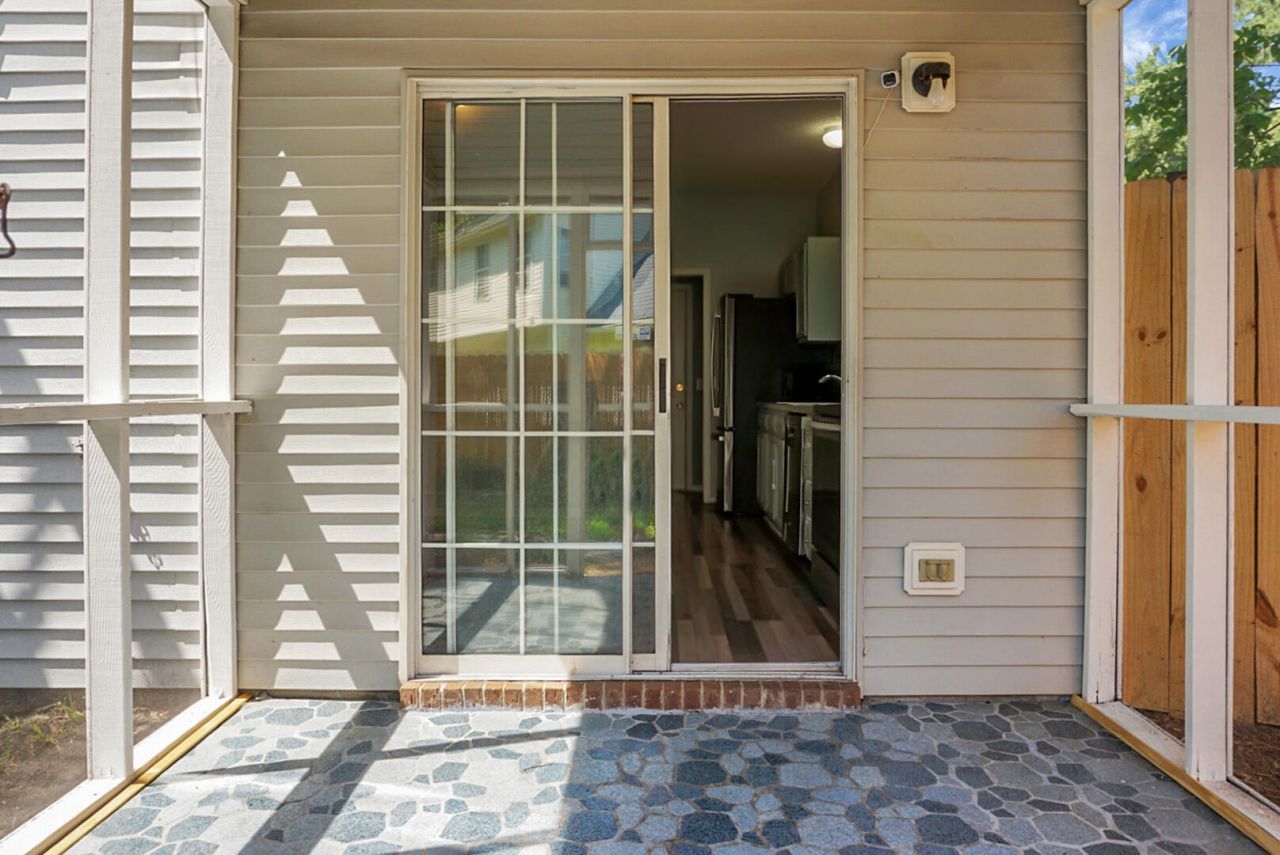 103 Stoneybrea Court Photo 36