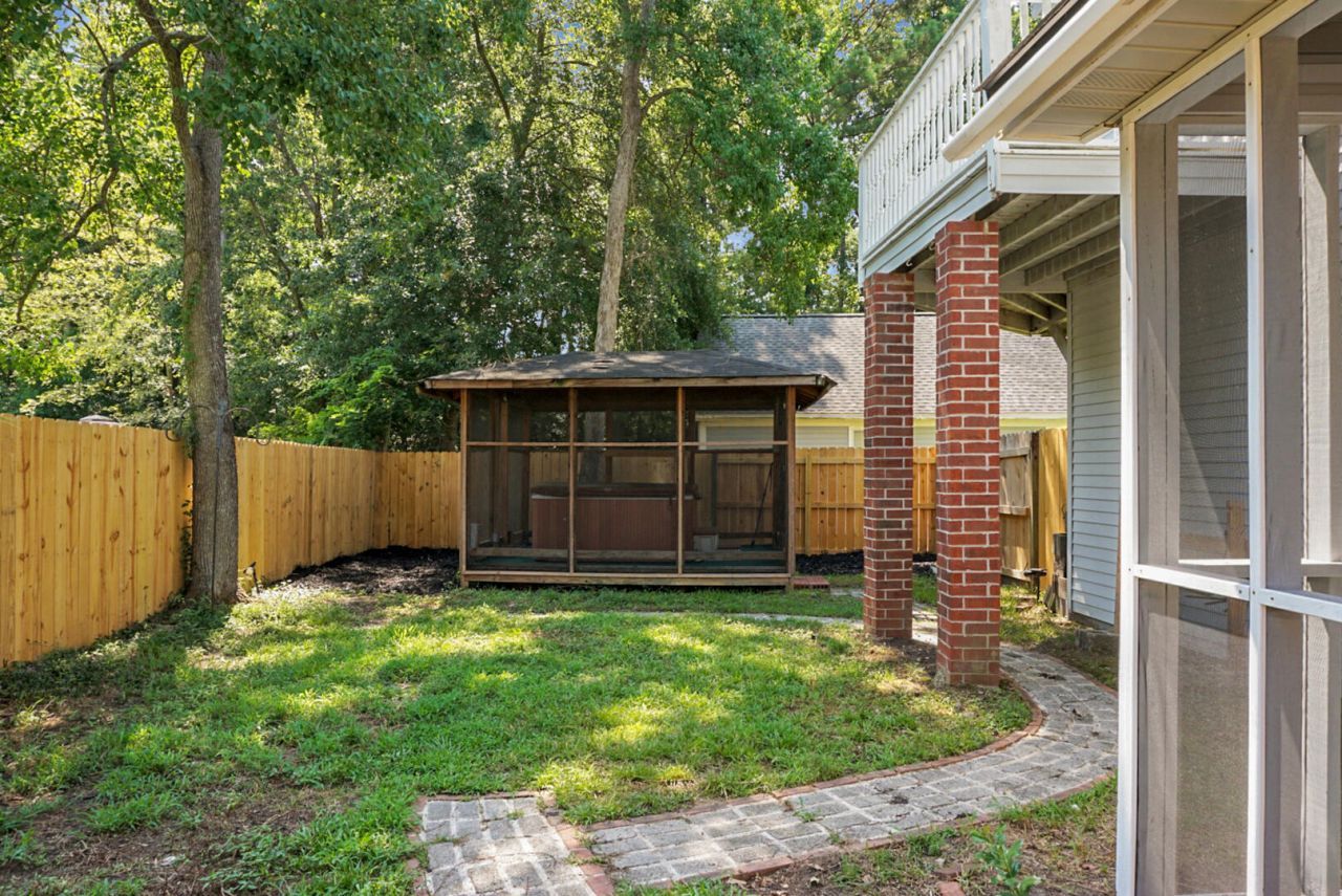 103 Stoneybrea Court Photo 38